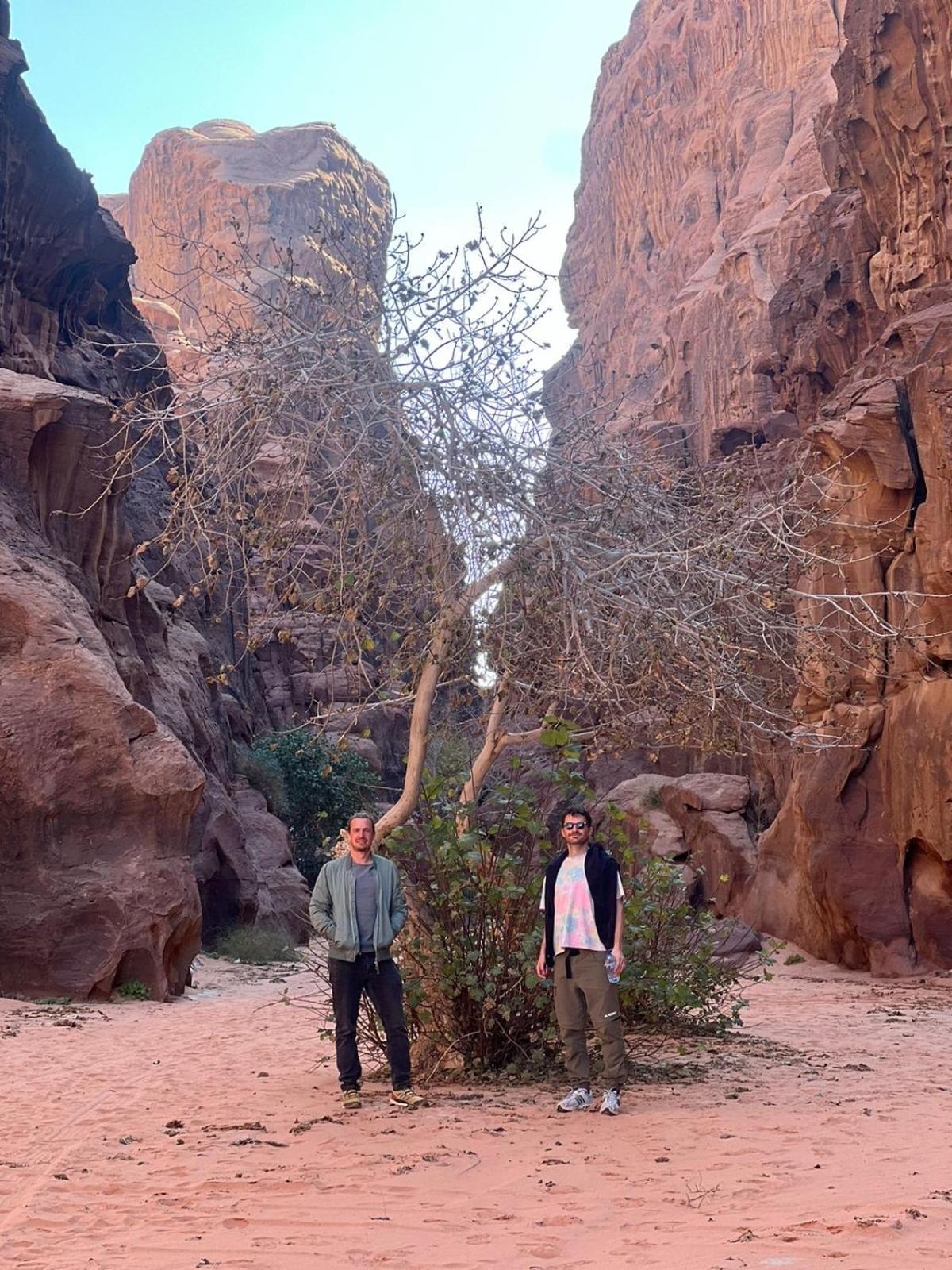 Desert Rock Camp Wadi Rum Esterno foto