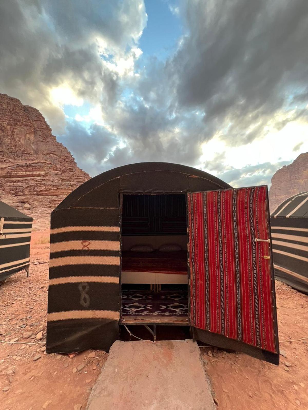Desert Rock Camp Wadi Rum Esterno foto